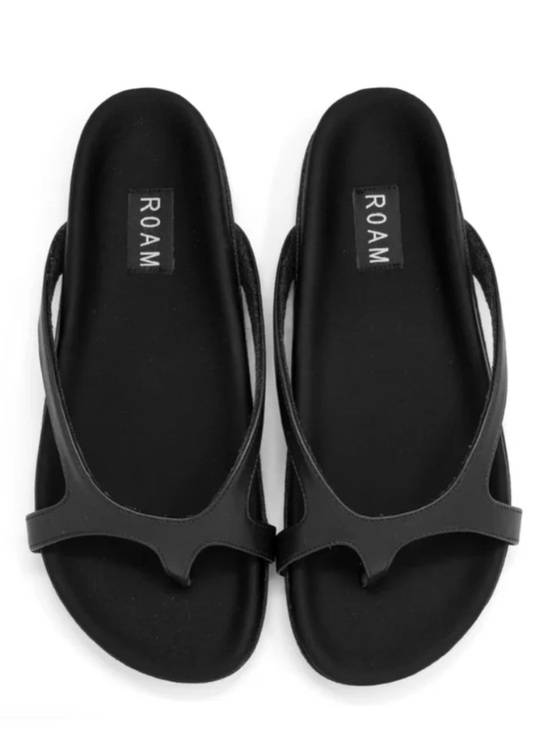 ROAM Shoes - NWT. ROAM Demi Thong Vegan Black Minimalist Toe-Post Sandals